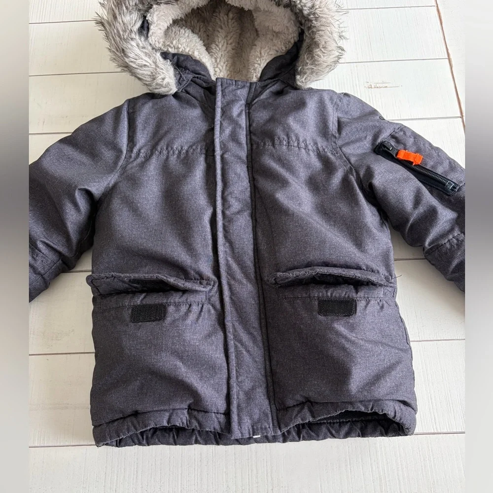 OshKosh B'gosh Charcoal Gray Kids Hooded Coat with Faux Fur Trim Boys 4T